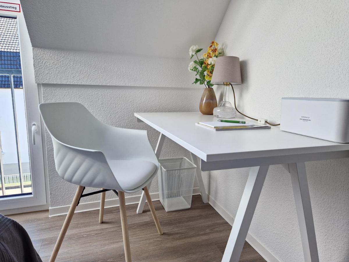 Stadt-Appartement Work & Travel Билефелд Екстериор снимка